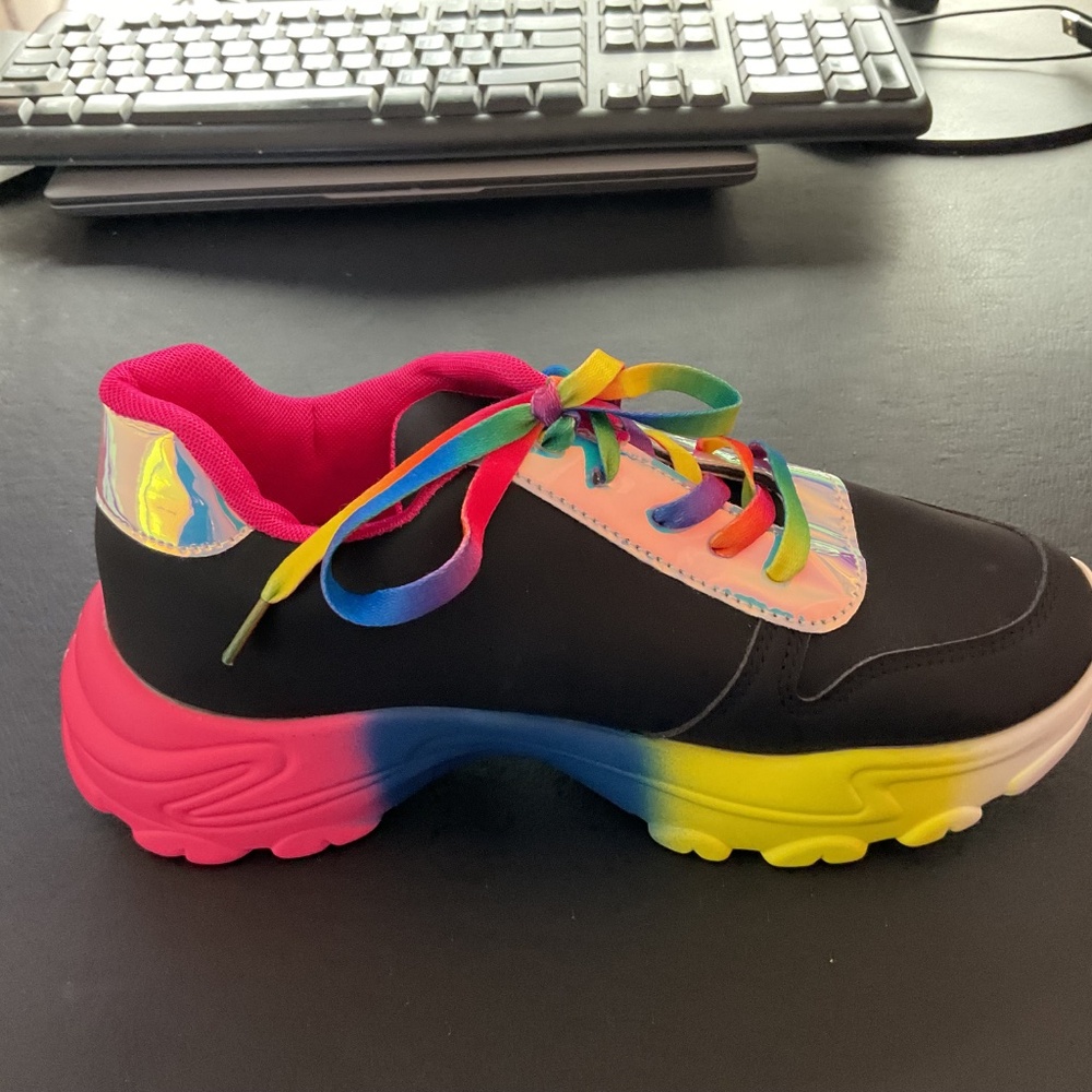 Colorful Rainbow Sneakers Size 8 - Picture 4 of 7